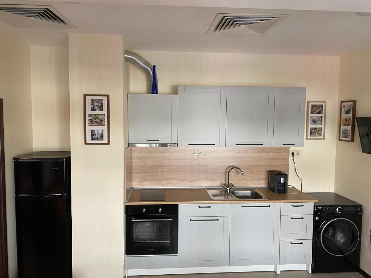 Отель Sofia Family House - Free Parking Экстерьер фото